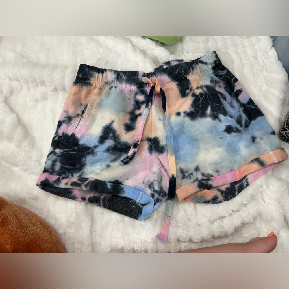 Pink sweatshorts